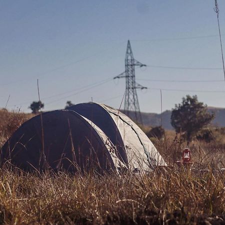 Hotel Camp Iaiwan Czerapuńdżi Zewnętrze zdjęcie
