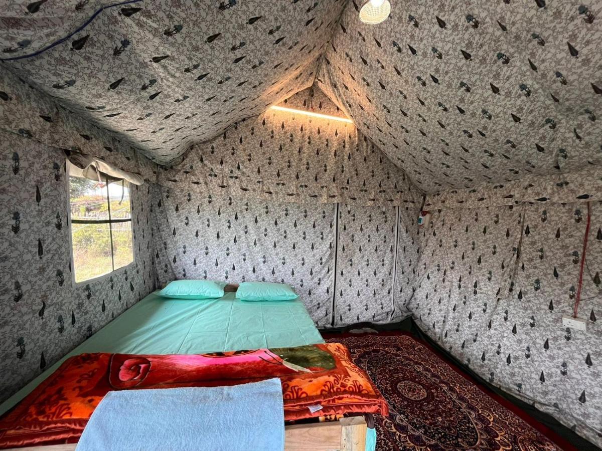Hotel Camp Iaiwan Czerapuńdżi Zewnętrze zdjęcie